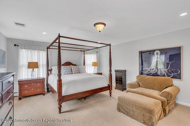 52 Morris Avenue, Manasquan, NJ 08736