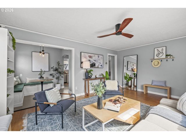 4005 Ne GOING St, Portland, OR 97211