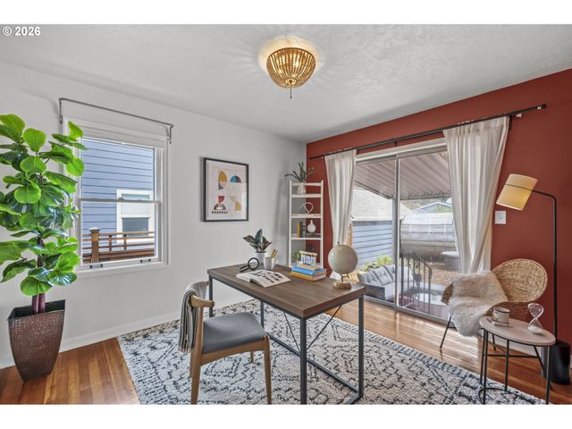 4005 Ne GOING St, Portland, OR 97211