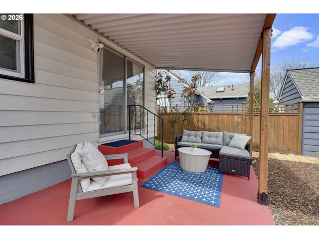 4005 Ne GOING St, Portland, OR 97211