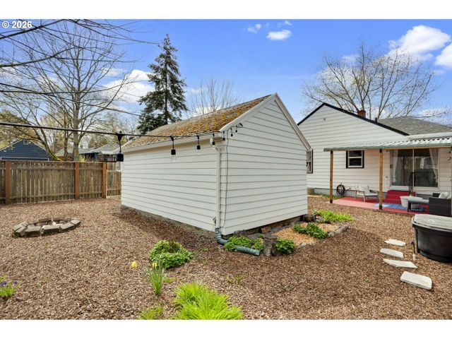 4005 Ne GOING St, Portland, OR 97211