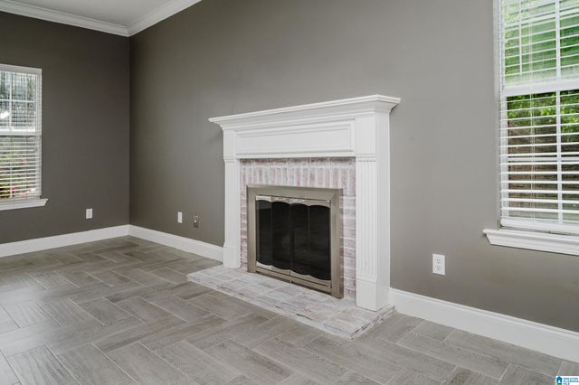 100 IVY CIRCLE, Pelham, AL 35124