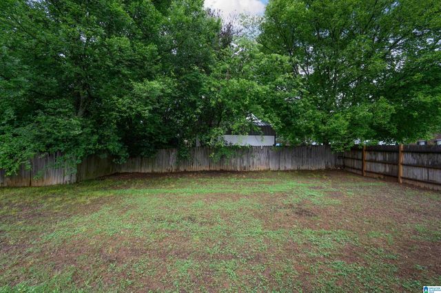 100 IVY CIRCLE, Pelham, AL 35124