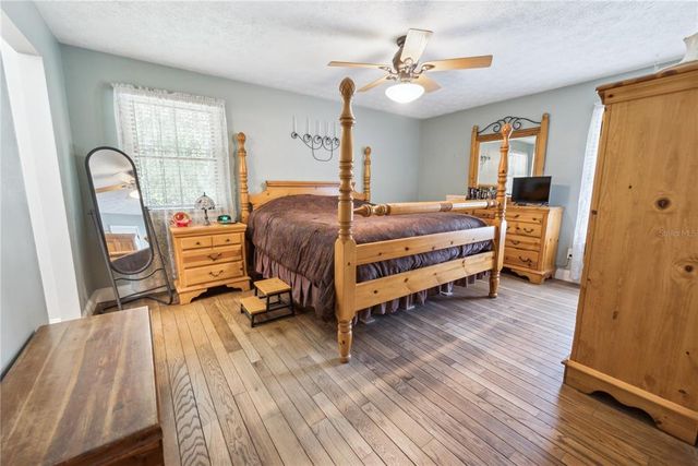 8290 MELROSE ROAD, Melrose, FL 32666