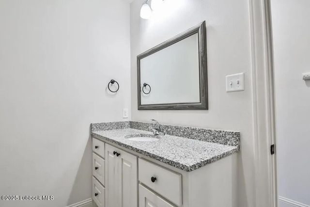 1602 102nd Street, Lubbock, TX 79423