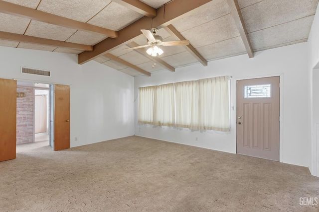 8608 Ponderosa Avenue, Bakersfield, CA 93306