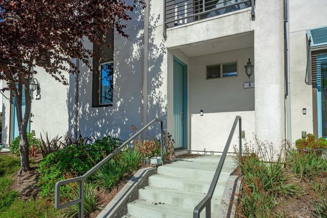 3077 Valley Of Hearts Del Pl 6, San Jose, CA 95136