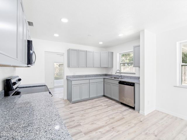 12 Magruder Avenue, Rockledge, FL 32955