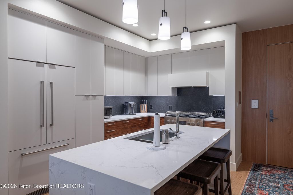 680 S CACHE 501, Jackson, WY 83001 photo 10