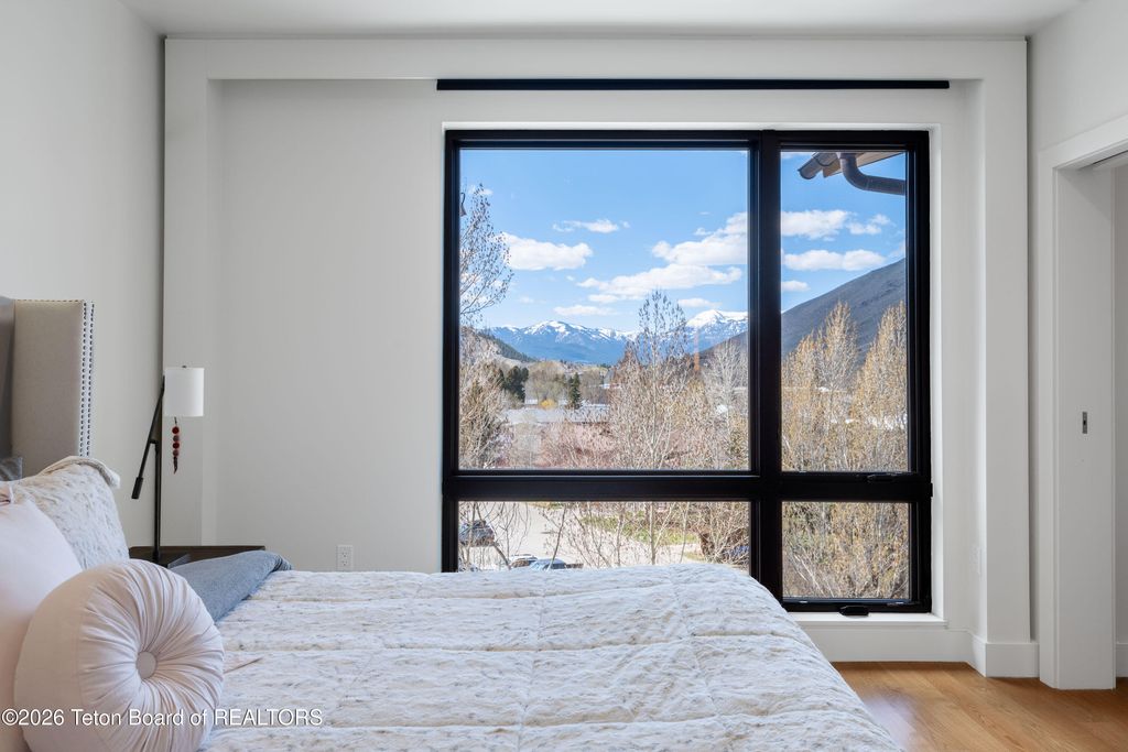 680 S CACHE 501, Jackson, WY 83001 photo 18