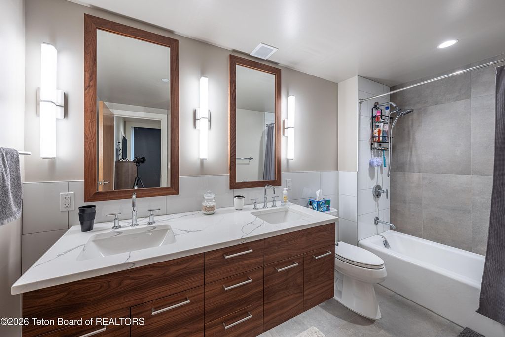 680 S CACHE 501, Jackson, WY 83001 photo 19