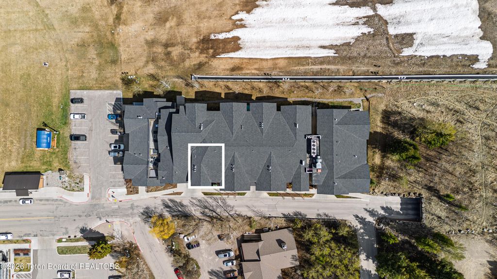 680 S CACHE 501, Jackson, WY 83001 photo 9