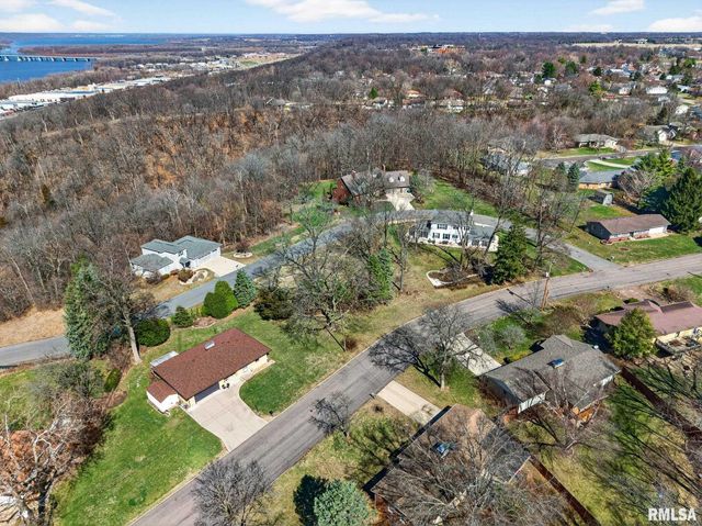 00 STAR RIM Drive, East Peoria, IL 61611