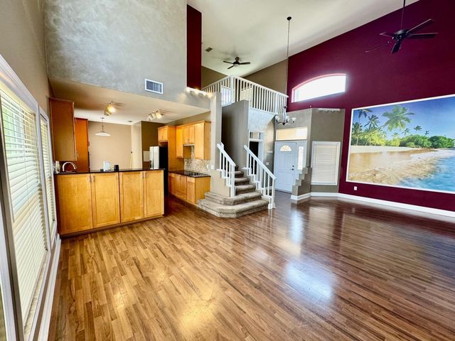 5121 FAIRWAY ONE DRIVE, Valrico, FL 33596