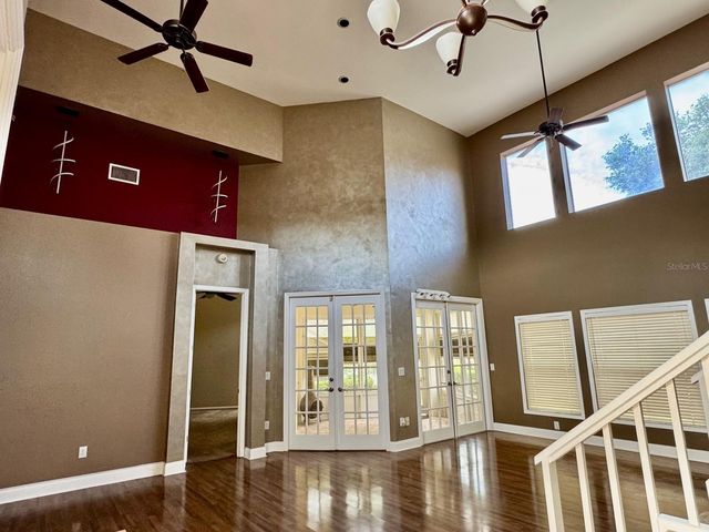 5121 FAIRWAY ONE DRIVE, Valrico, FL 33596