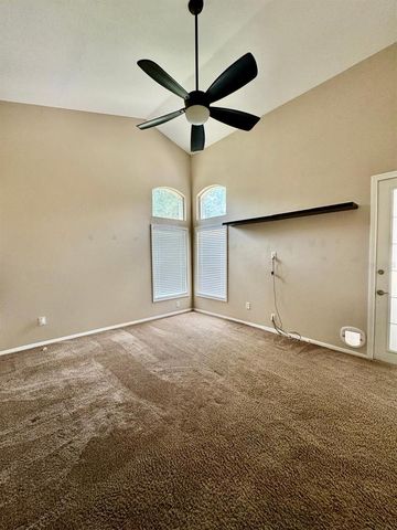 5121 FAIRWAY ONE DRIVE, Valrico, FL 33596