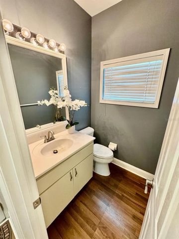 5121 FAIRWAY ONE DRIVE, Valrico, FL 33596