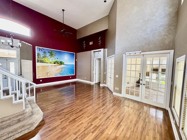5121 FAIRWAY ONE DRIVE, Valrico, FL 33596