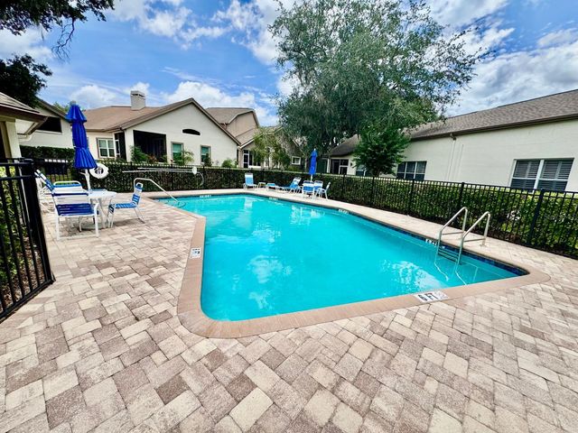5121 FAIRWAY ONE DRIVE, Valrico, FL 33596