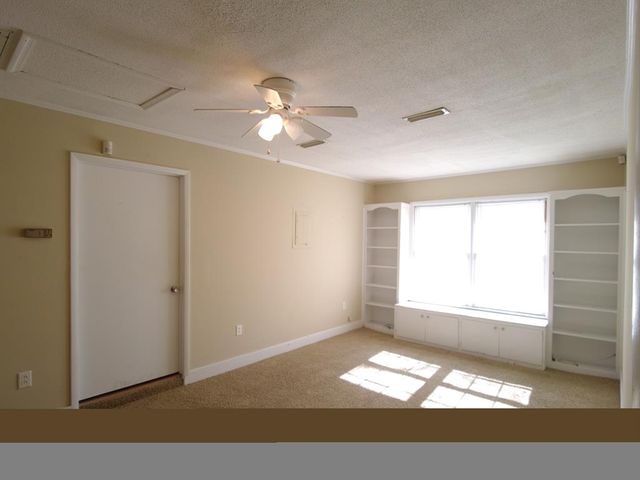 107 Shawnee Ct, Dothan, AL 36303