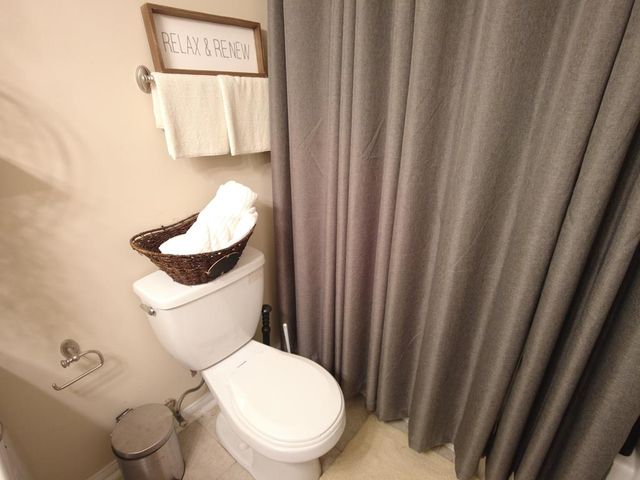 107 Shawnee Ct, Dothan, AL 36303