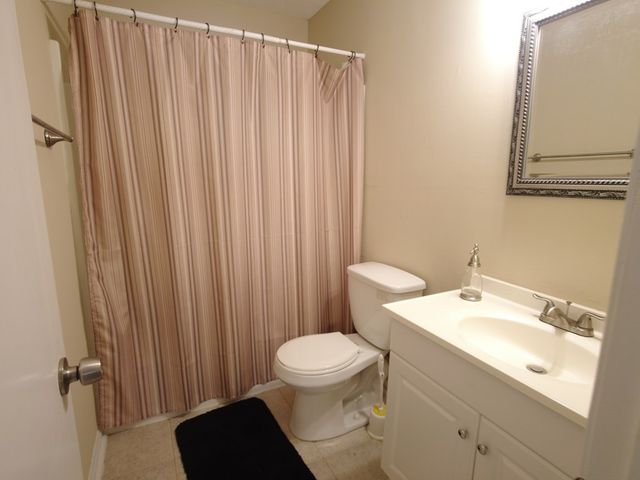 107 Shawnee Ct, Dothan, AL 36303