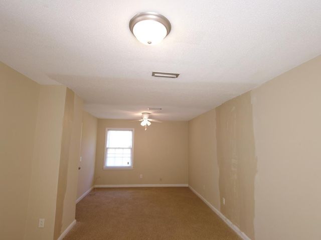 107 Shawnee Ct, Dothan, AL 36303