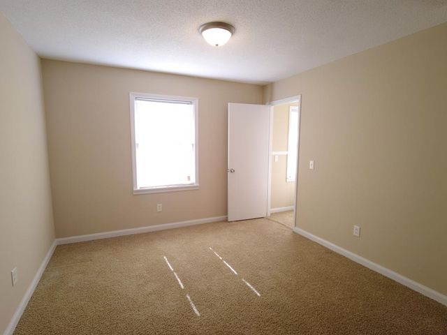 107 Shawnee Ct, Dothan, AL 36303