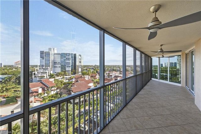 4651 Gulf Shore BLVD N # 805, Naples, FL 34103