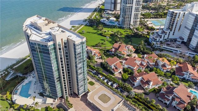 4651 Gulf Shore BLVD N # 805, Naples, FL 34103