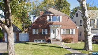 97 Riverview Avenue, Cliffside Park, NJ 07010