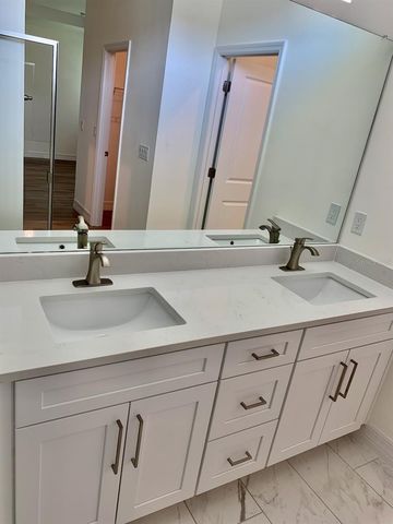 21475 SEATON AVENUE, Port Charlotte, FL 33954