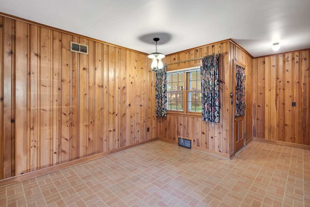 685 S PERKINS RD, Memphis, TN 38117