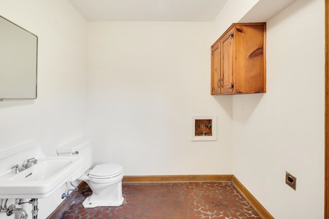 685 S PERKINS RD, Memphis, TN 38117