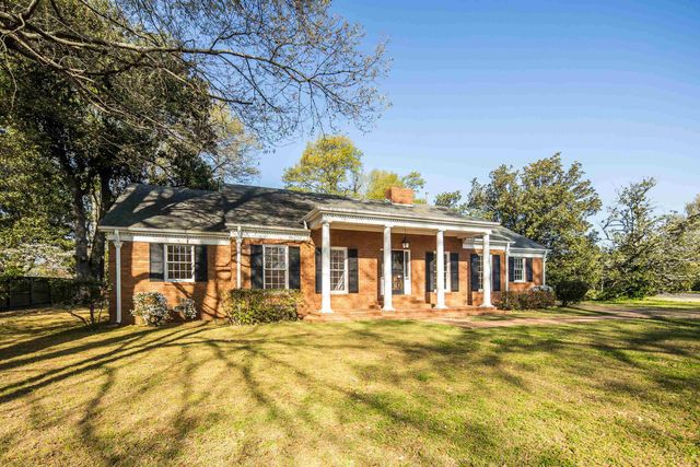 685 S PERKINS RD, Memphis, TN 38117