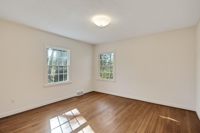 685 S PERKINS RD, Memphis, TN 38117