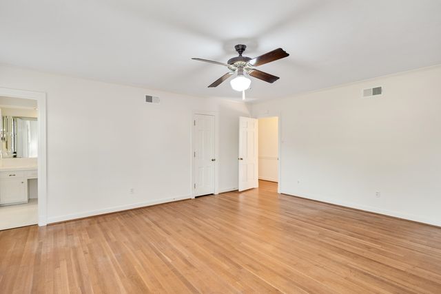 685 S PERKINS RD, Memphis, TN 38117