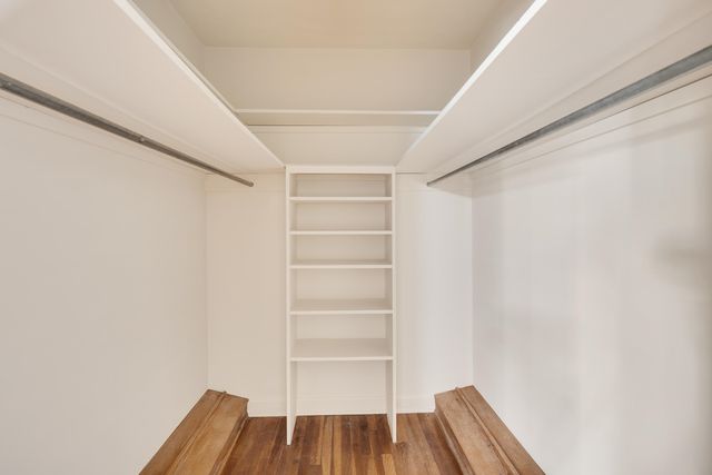 685 S PERKINS RD, Memphis, TN 38117