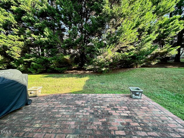 300 Bon Marche Lane, Raleigh, NC 27615