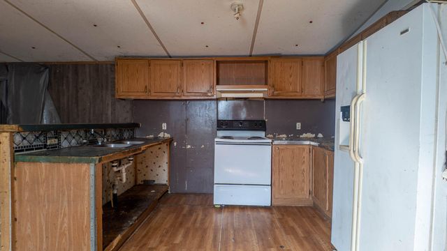 1150 Aa Highway, Alton, MO 65606