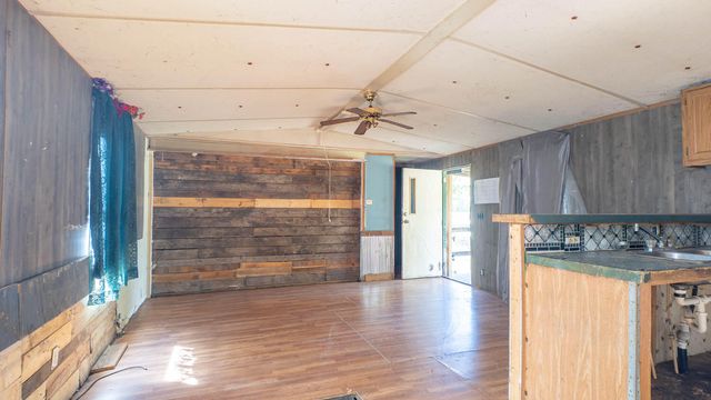 1150 Aa Highway, Alton, MO 65606