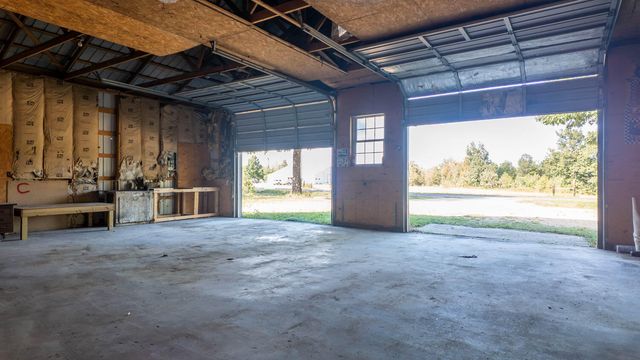 1150 Aa Highway, Alton, MO 65606