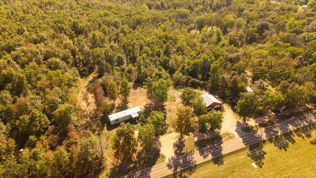 1150 Aa Highway, Alton, MO 65606