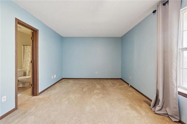 6813 NW MOKANE Avenue, Kansas City, MO 64151