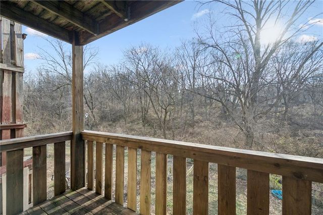 6813 NW MOKANE Avenue, Kansas City, MO 64151