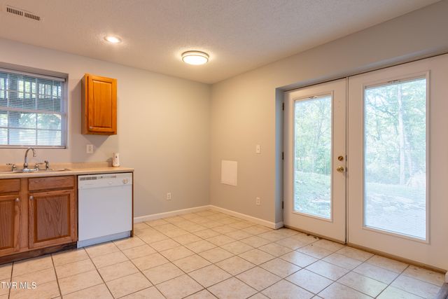 164 Cochran Road, Jonesborough, TN 37659