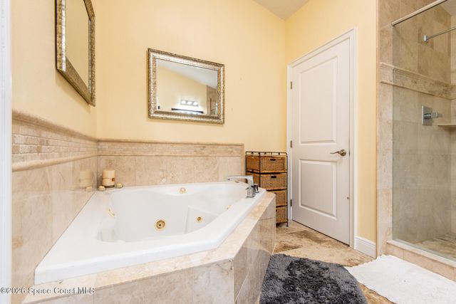 2100 Vernon Place, Melbourne, FL 32901