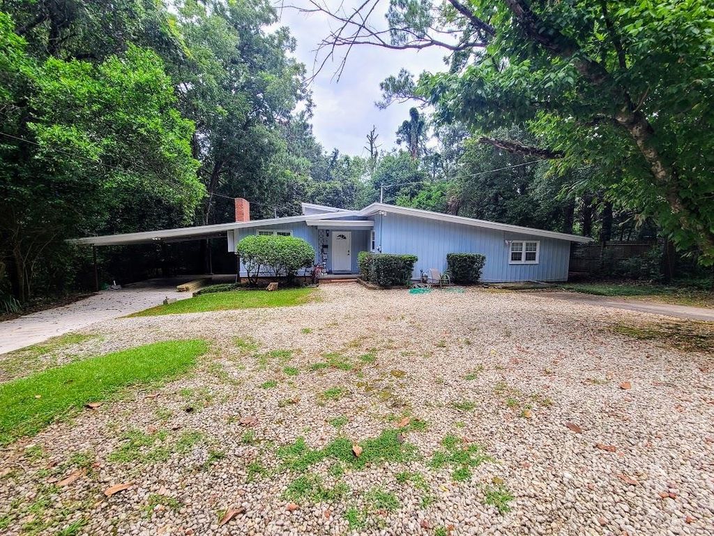 229 Westridge Drive, Tallahassee, FL 32304