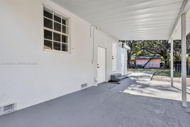 870 NE 144th Street, North Miami, FL 33161
