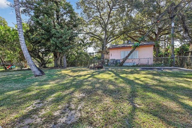 870 NE 144th Street, North Miami, FL 33161